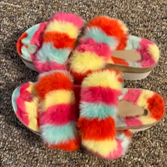 Shoes - Furbee sandals